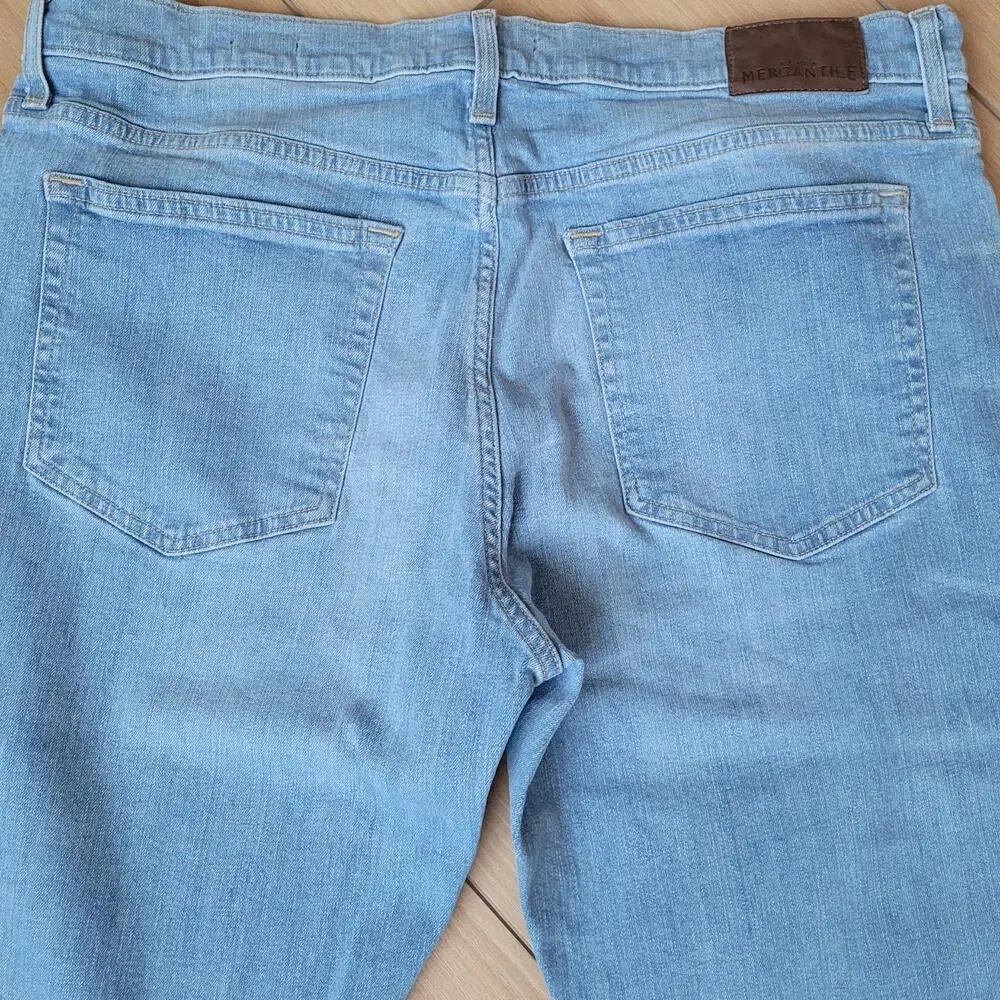 J. Crew Men’s Straight Leg Jeans Light Wash Denim Business Casual 36x30 Classic